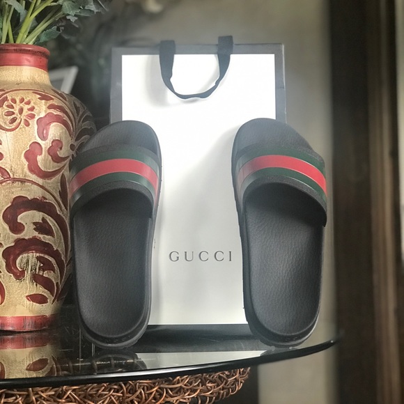 gucci webbed slides